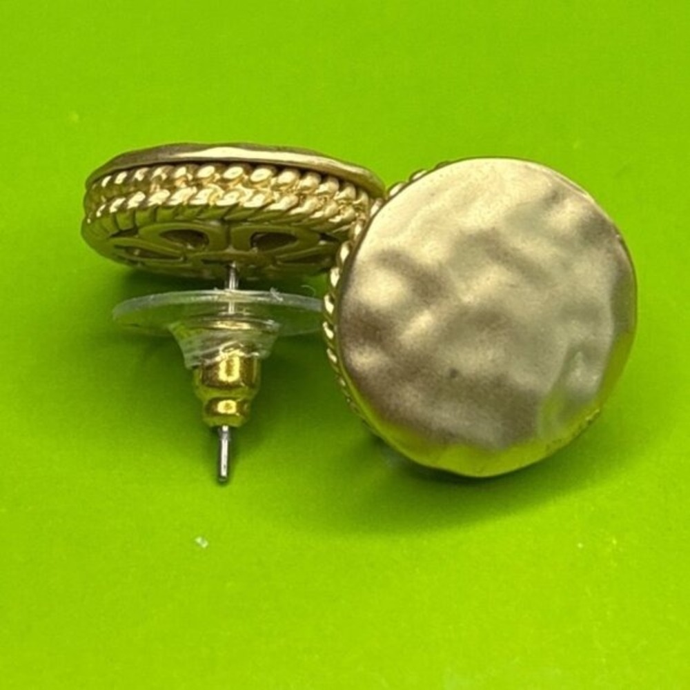 Earrings Gold Tone Metal Post Back Hammered Disc Style New with Tags